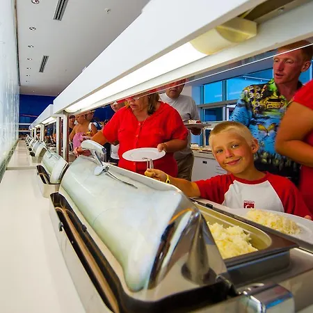 Waterplanet & Aquapark 오쿠르칼라르