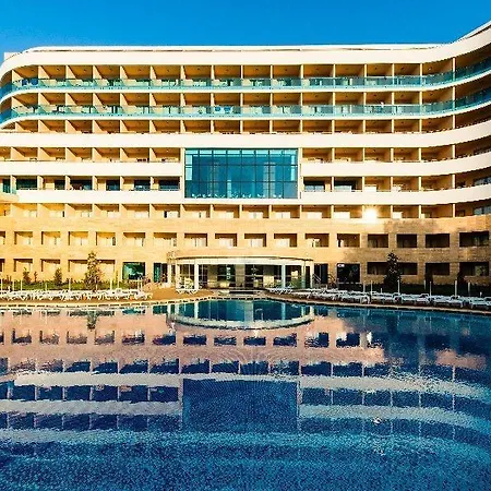 Waterplanet & Aquapark 호텔 오쿠르칼라르