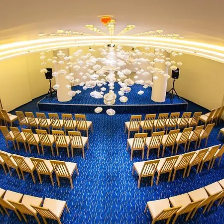 Waterplanet & Aquapark 호텔