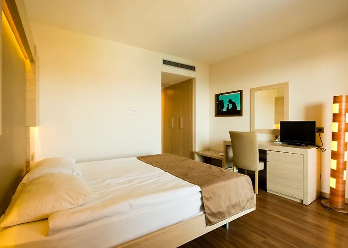 Waterplanet & Aquapark Okurcalar