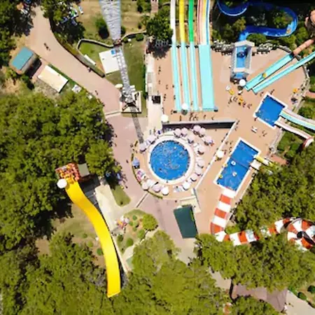 Waterplanet & Aquapark Отель