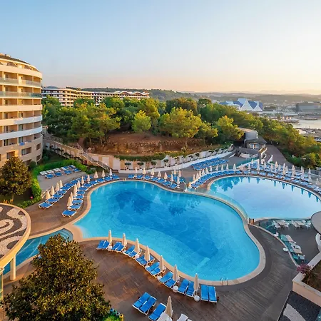 Waterplanet & Aquapark Otel Okurcalar