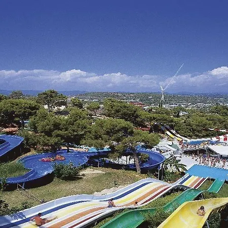 Waterplanet & Aquapark 4* Okurcalar