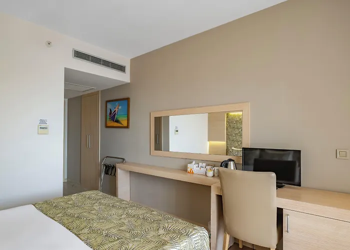 Hotel Waterplanet & Aquapark
